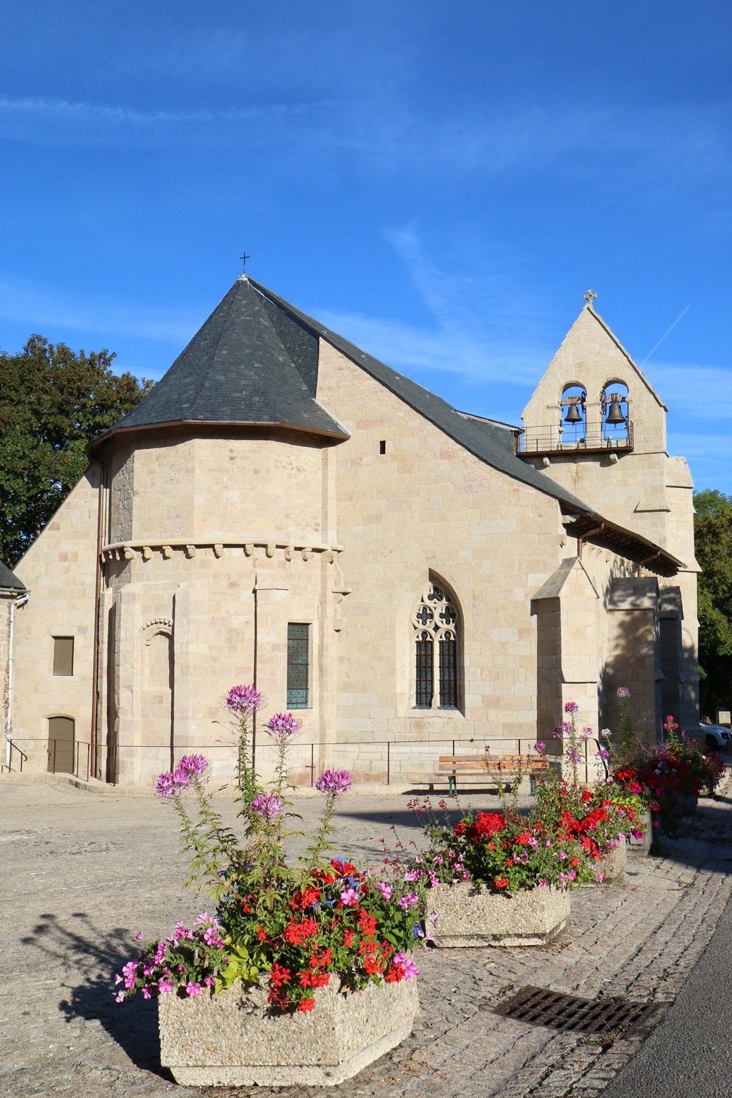 Eglise Saint-Gilles et Saint-Georges de Tarnac