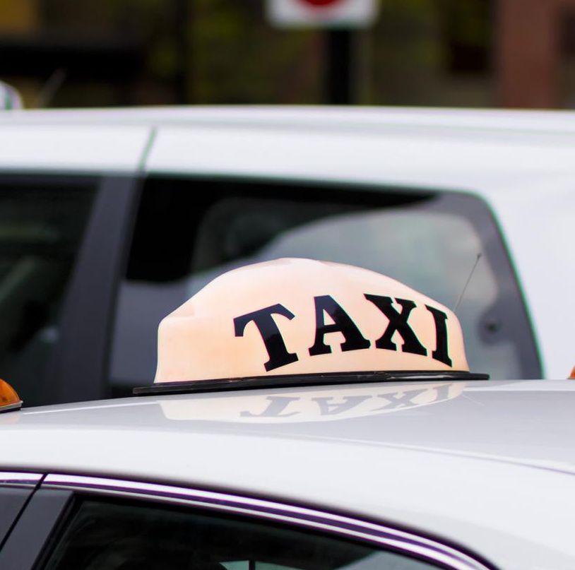 Cantoro Taxis SARL