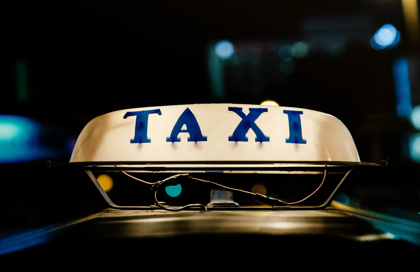 Taxi SIMOUNET-LABORDE — Verkehrsmittel à Pyrénées-Atlantiques