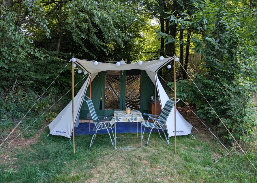 Tentes du camping "Les quatre saisons", Soubrebost - photo 3
