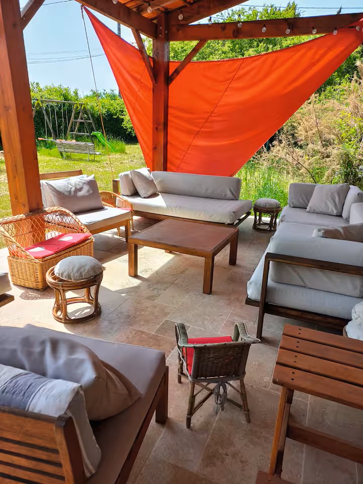 La Villa Rouge, Valdivienne - photo 7