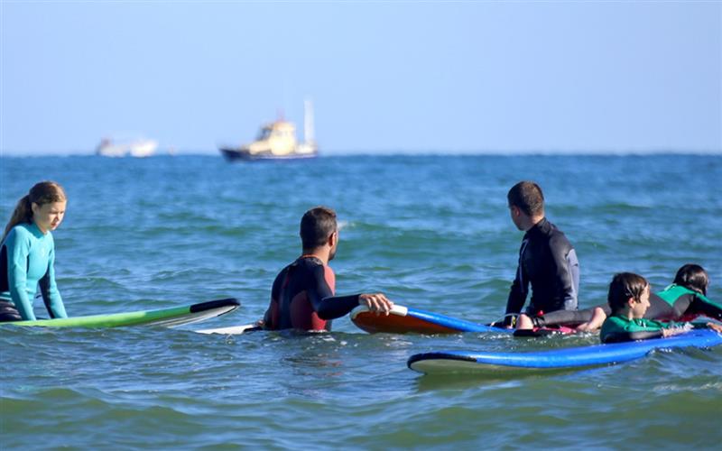 Ecole de Surf et Plongée sous marine Aquality School