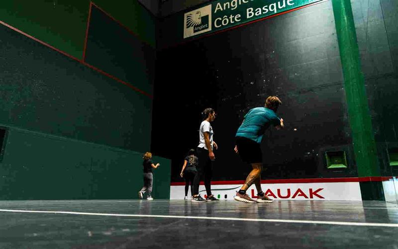 Initiation Pelote Basque Oihan Borteyru