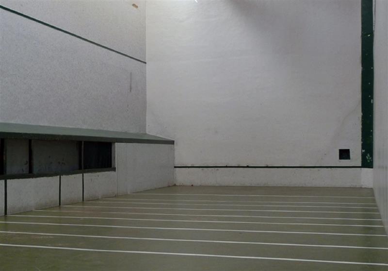 Trinquet Pleka
