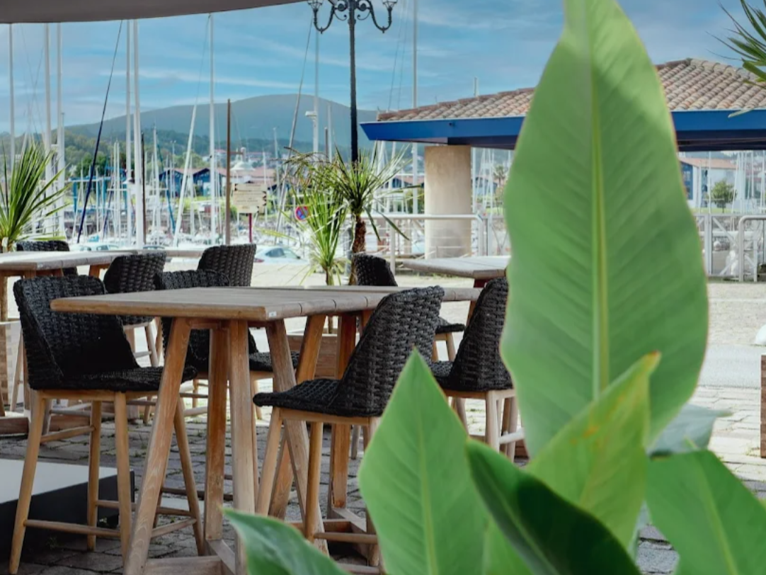 https://cdt64.media.tourinsoft.eu/upload/txikitalia-hendaye-4.PNG