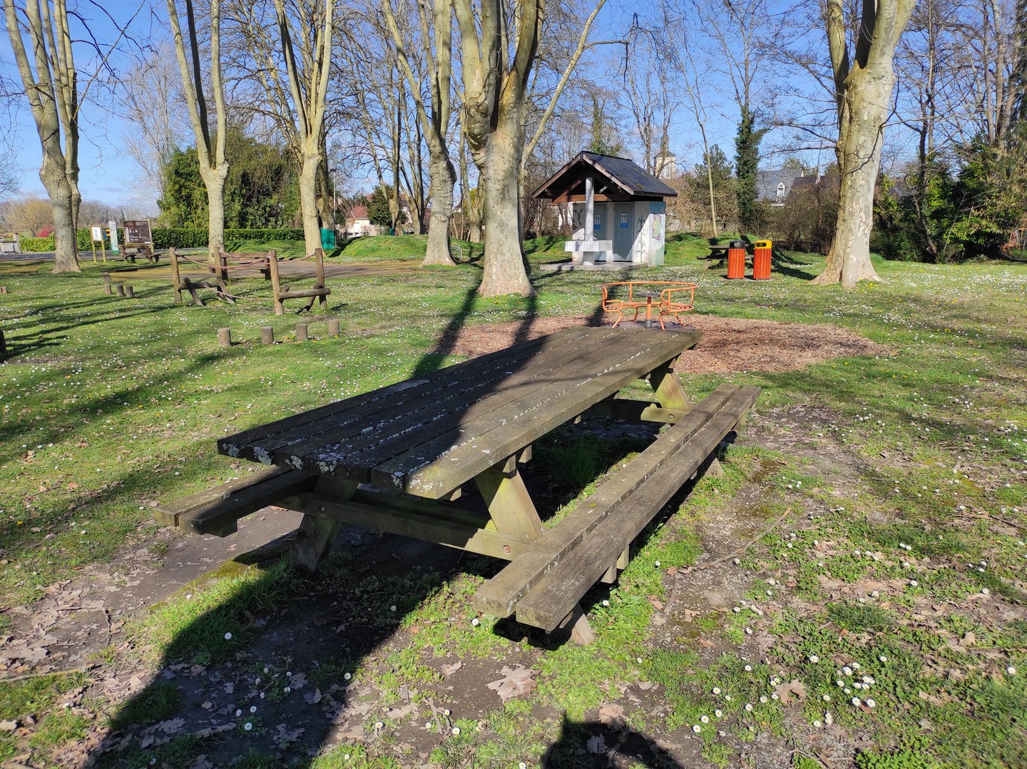 Aire de pique nique, Uzein - photo 2