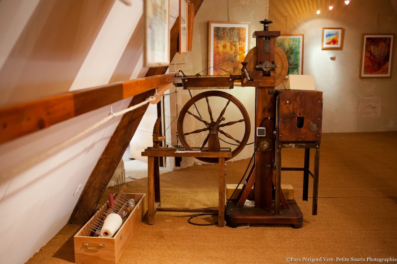Atelier-musée des Tisserands et de la Charentaise, Varaignes - photo 4