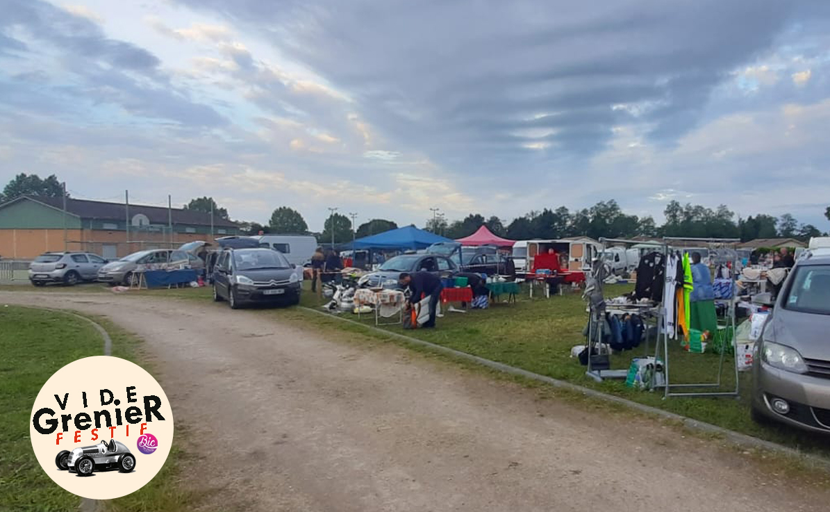 Vide grenier festif de la BIC, Ayguemorte-les-Graves - photo 3