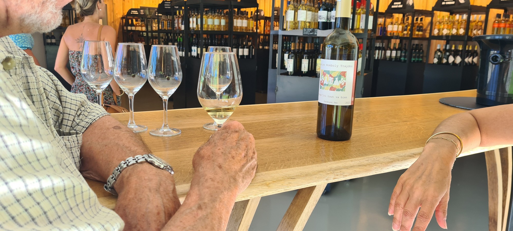 La vinothèque des vignerons du Jurançon