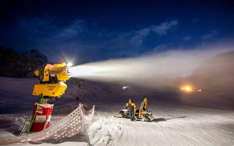 Visite de l'usine à neige