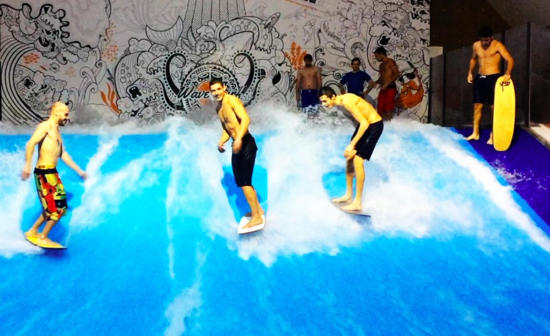 Wave Surf Café