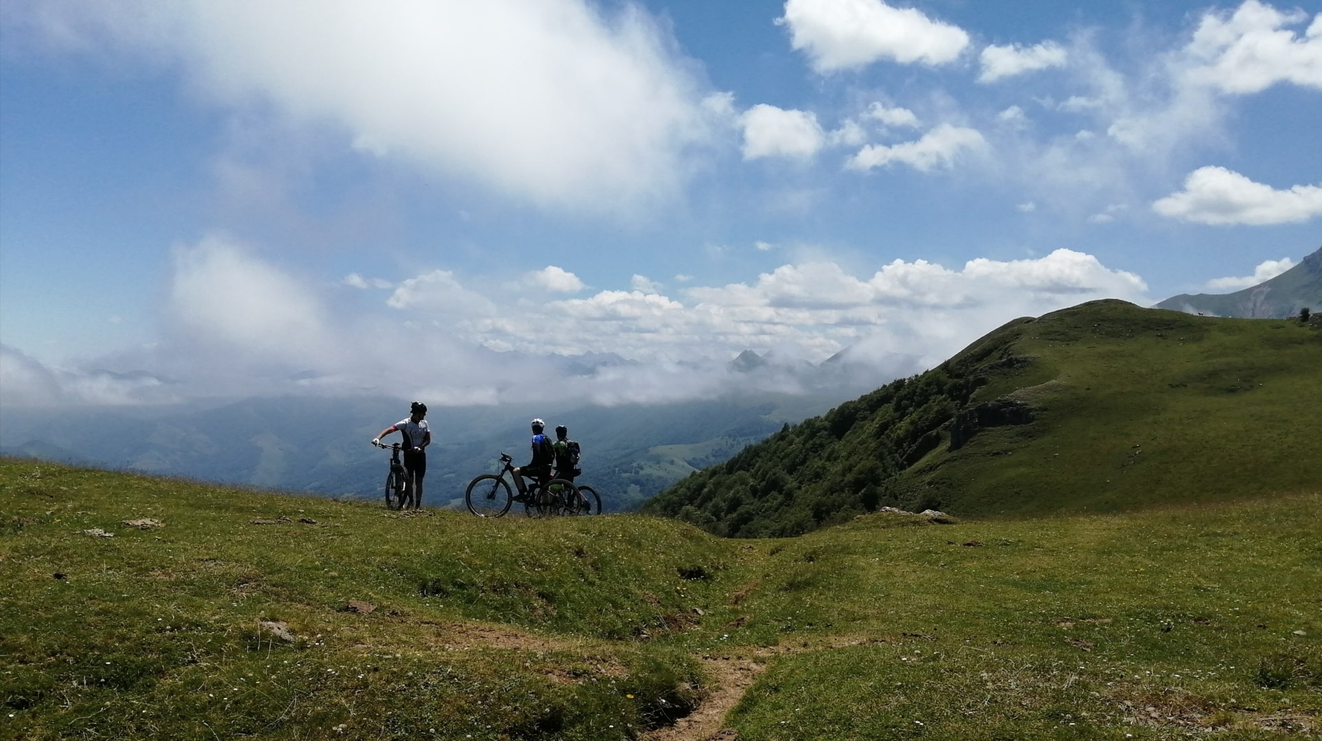 ZEHARKA - Bixente OYHENART, Accompagnateur en montagne, Ostabat-Asme - photo 13