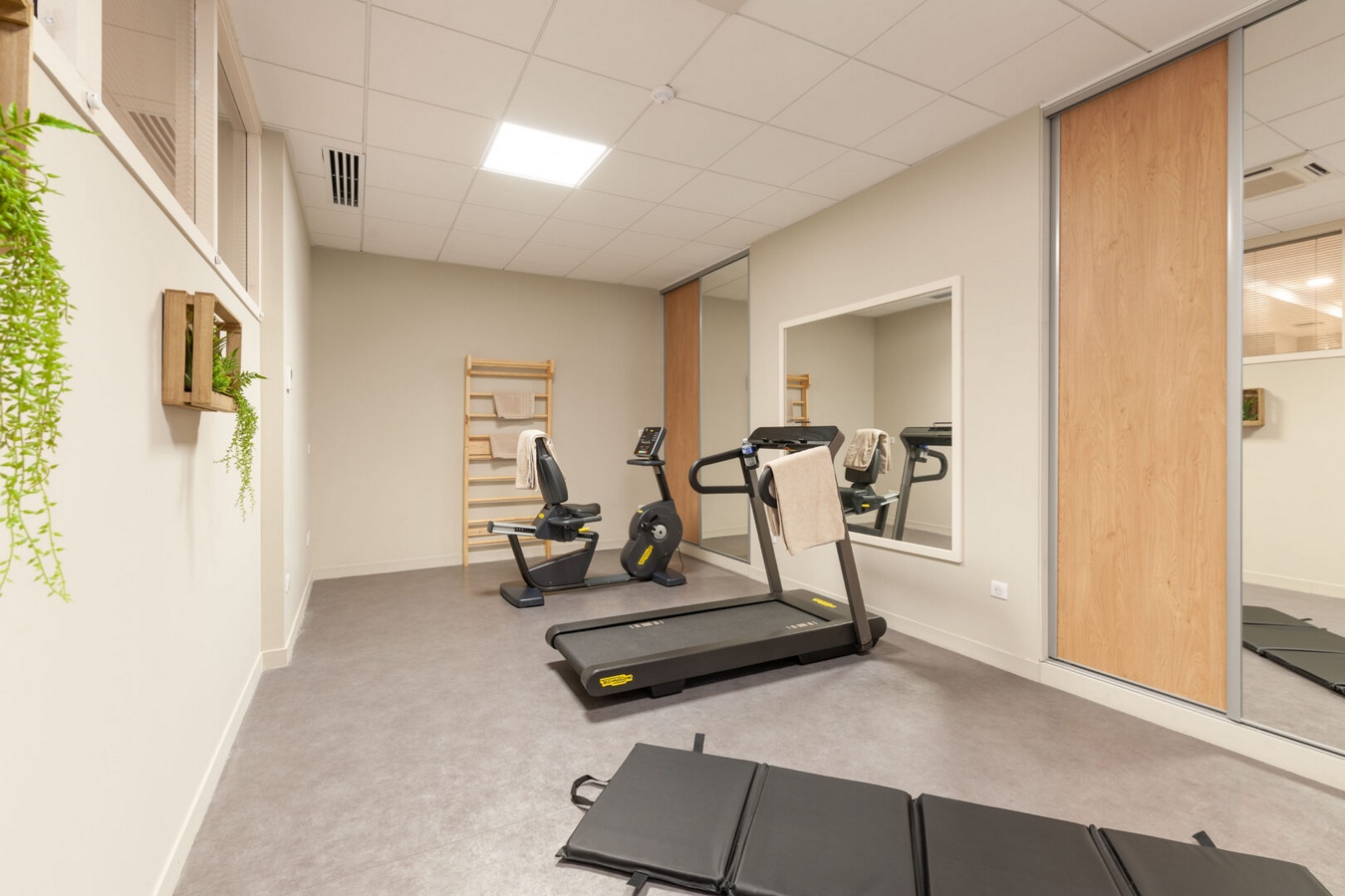 Quality Suites Pau Porte des Pyrénées, Pau - photo 12
